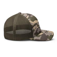 Load image into Gallery viewer, Camouflage DC trucker hat